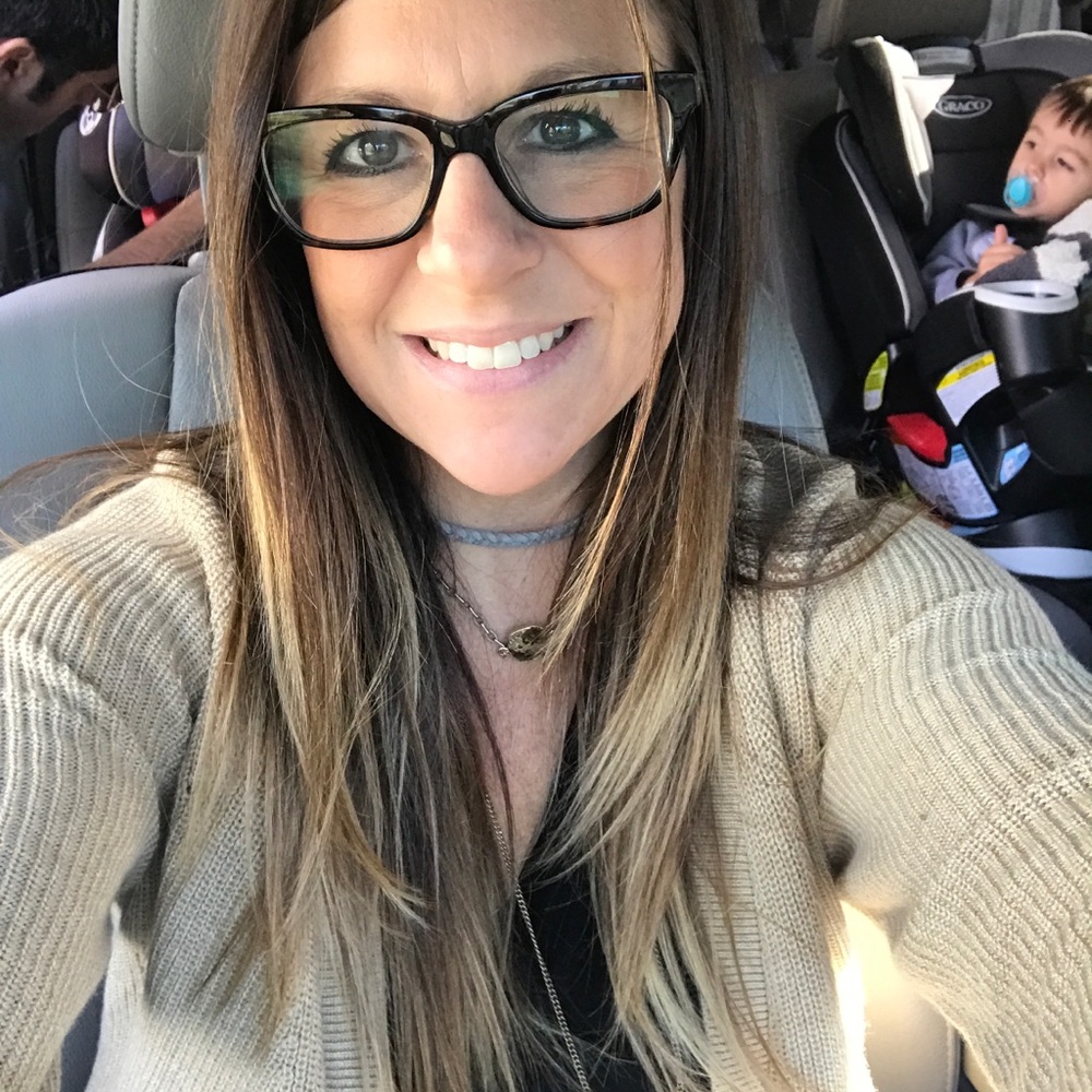 Meet your Posher, Elizabeth